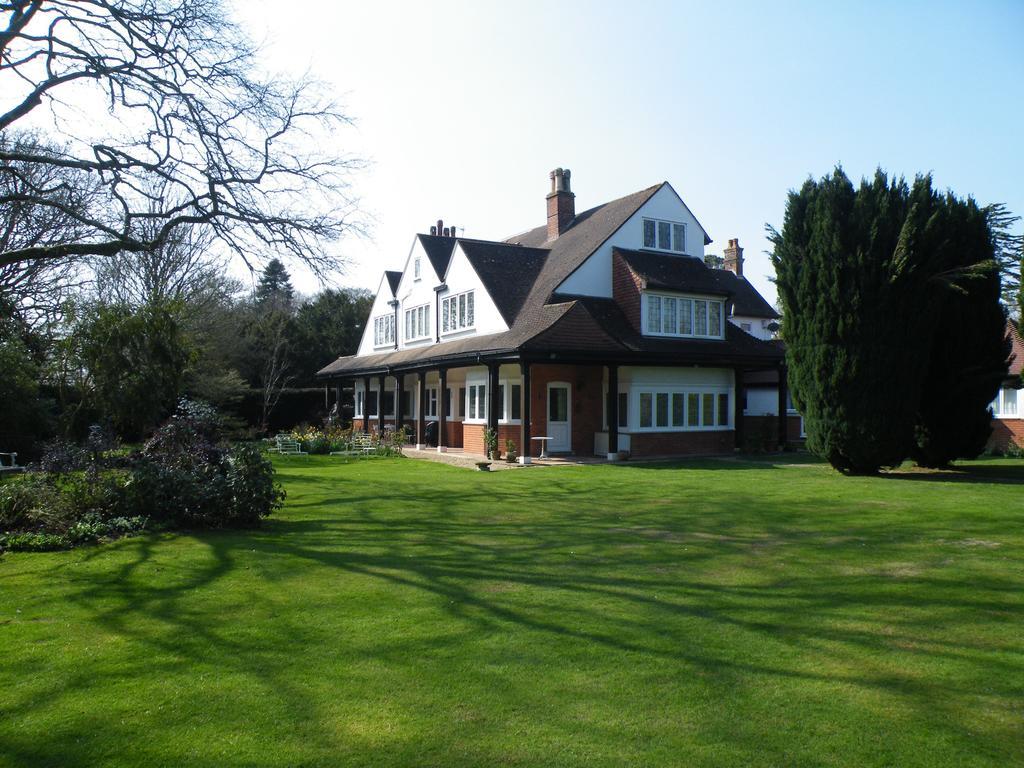 Broadlands Gate Bed & Breakfast Brockenhurst Exterior photo