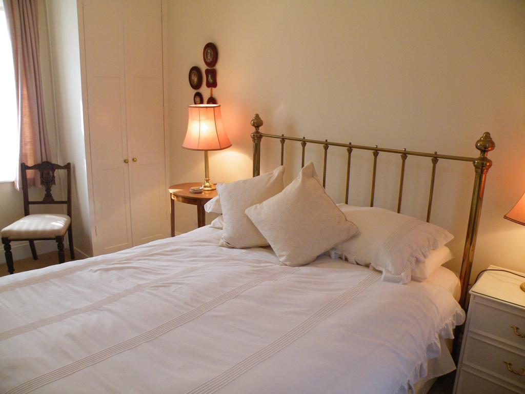 Broadlands Gate Bed & Breakfast Brockenhurst Room photo